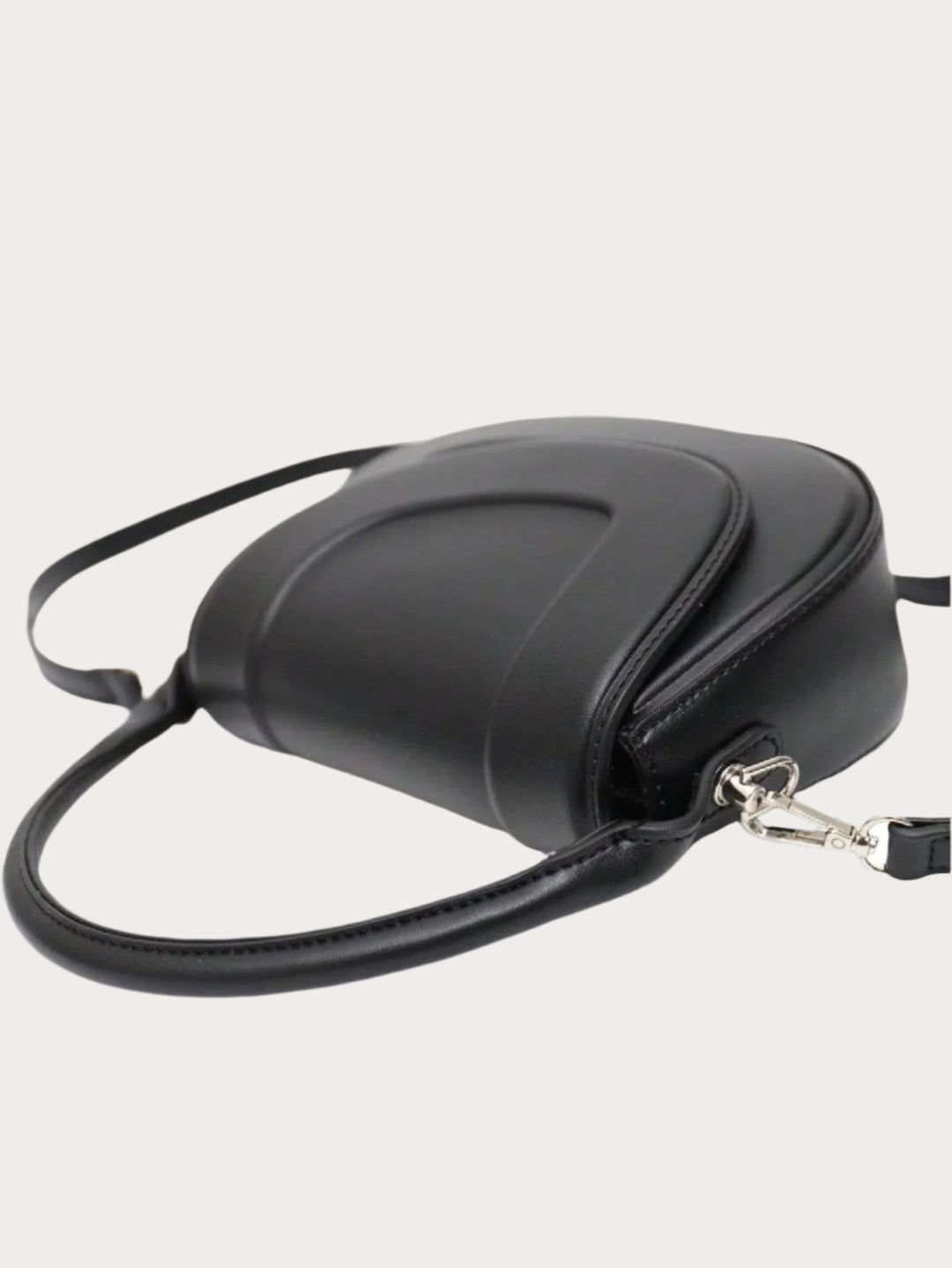 Minimalist Luxury Bag with Clean Lines
