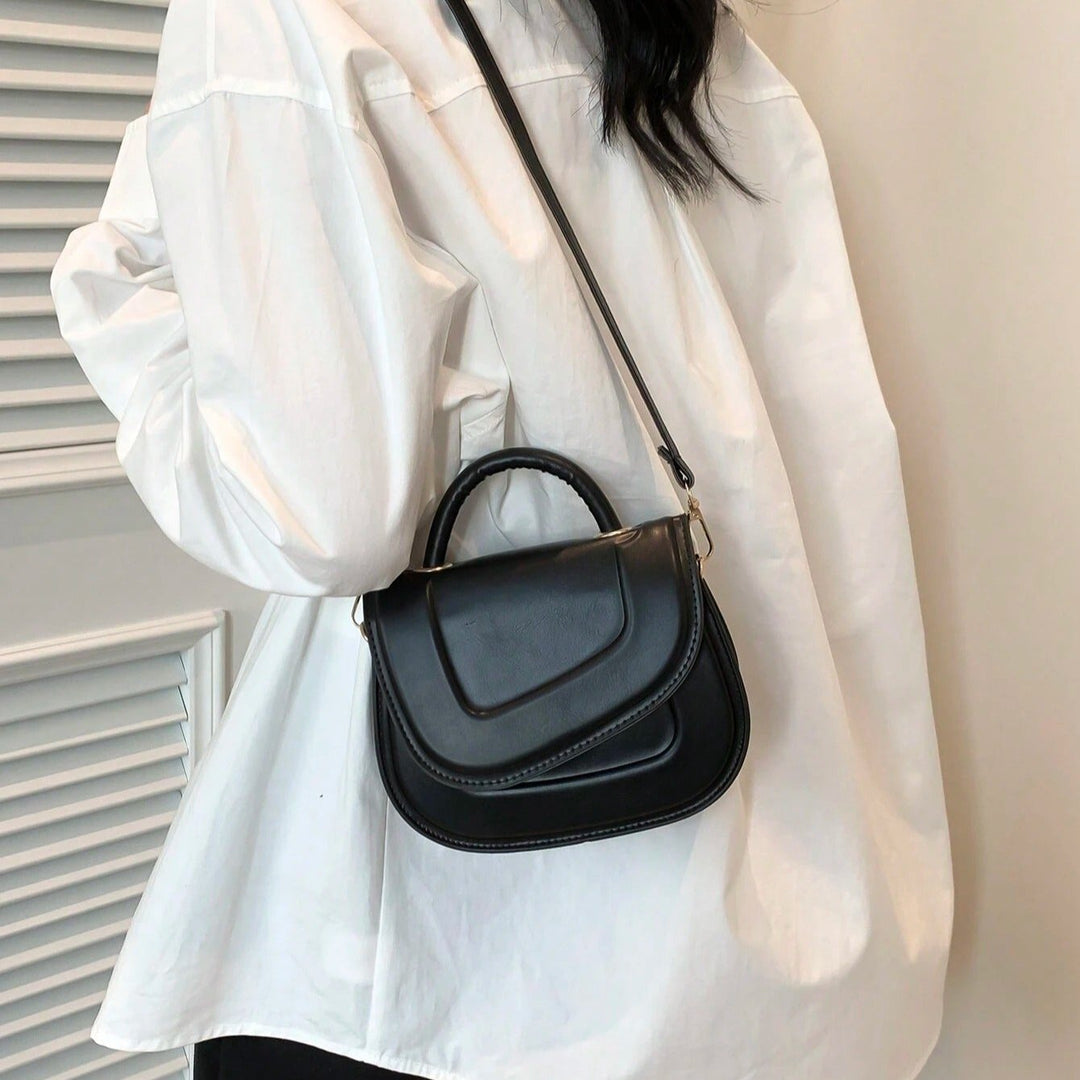 Minimalist Luxury Bag with Clean Lines