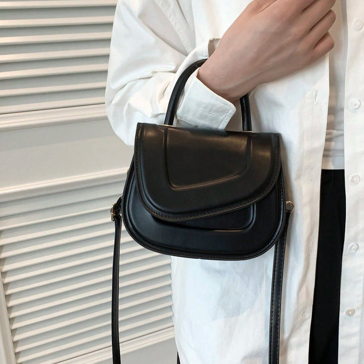 Minimalist Luxury Bag with Clean Lines