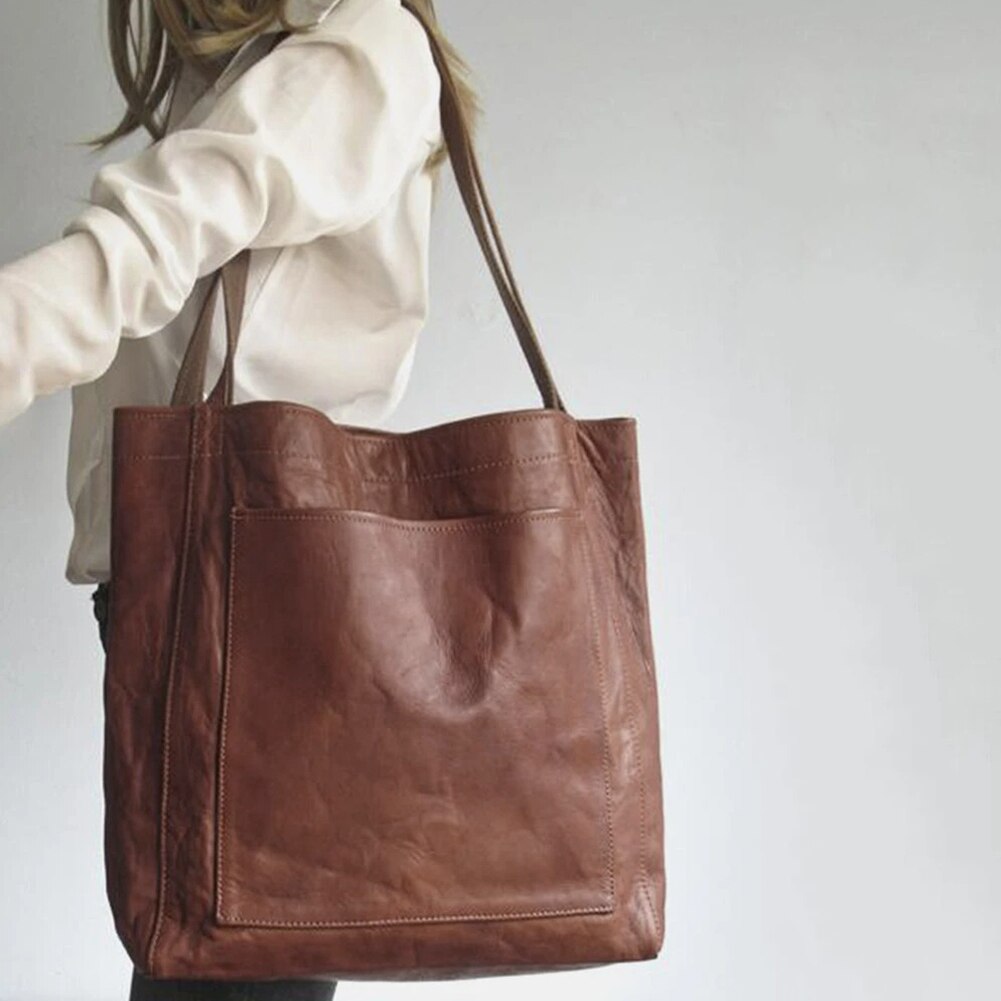 Luxury Bag with Vintage Touches