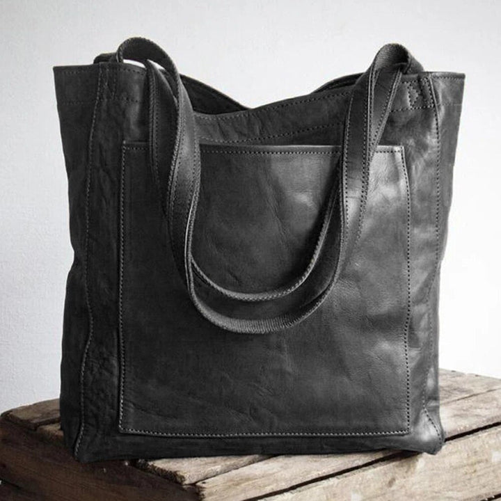 Luxury Bag with Vintage Touches