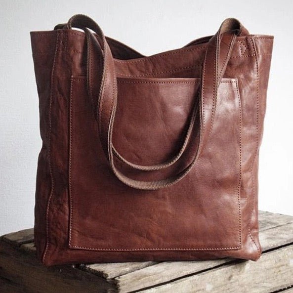 Luxury Bag with Vintage Touches